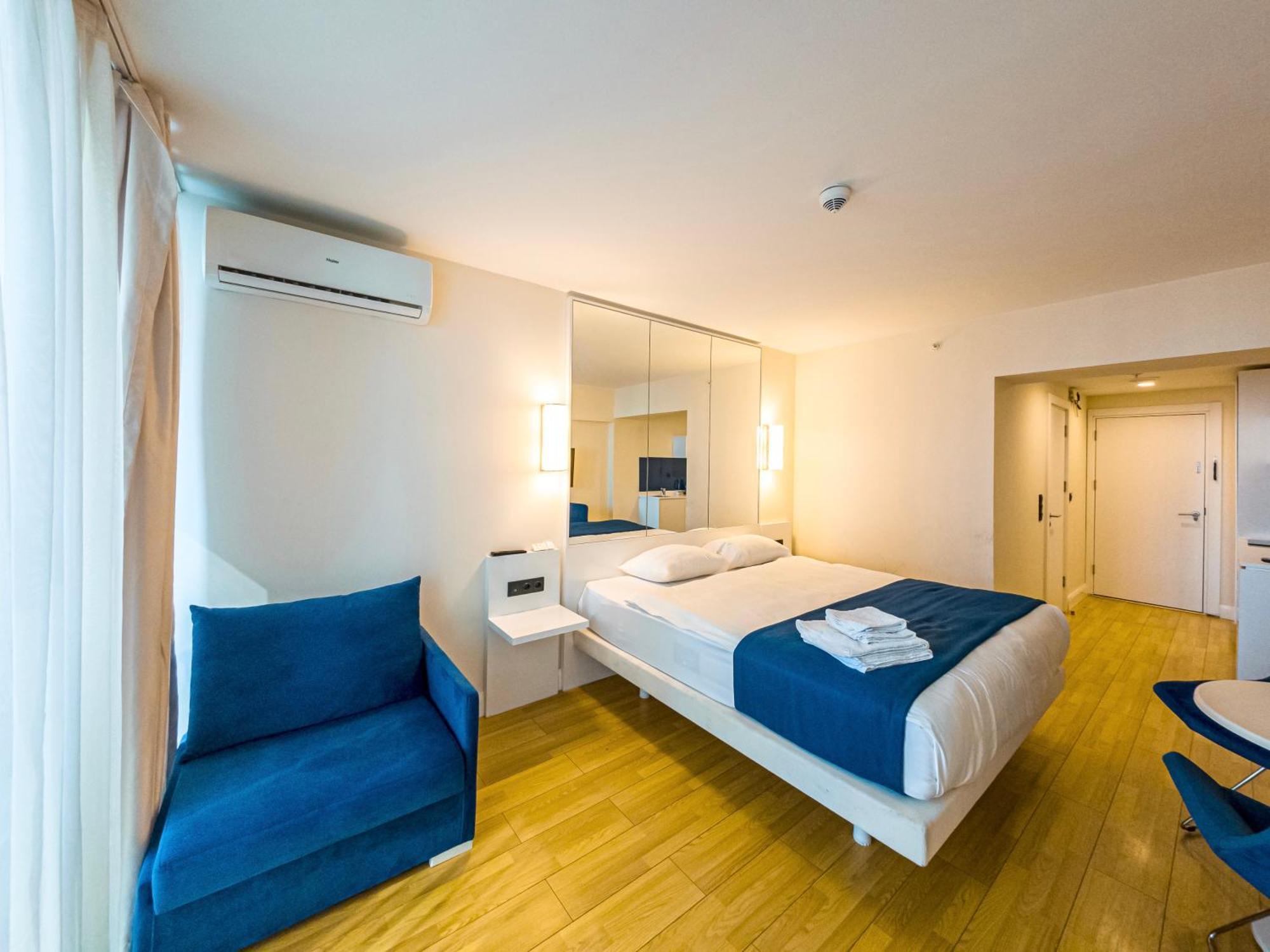 Cozy City Apartments In Orbi Batumi Esterno foto